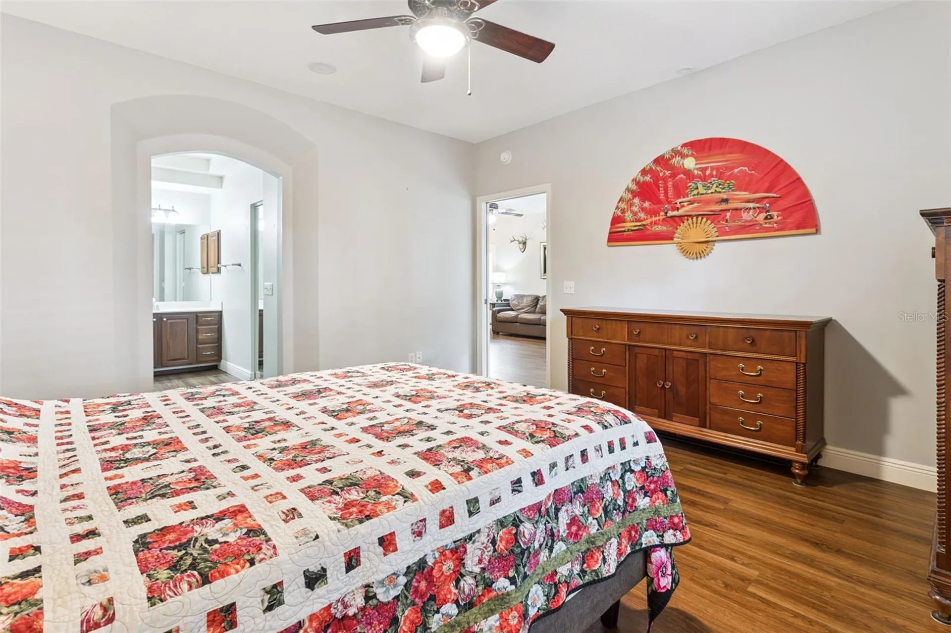 1130 Avenida De Las Casas Lady Lake FL 32159