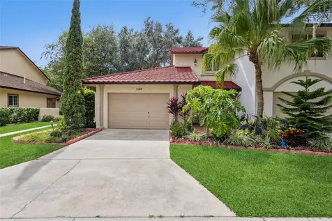 1130 Avenida De Las Casas Lady Lake FL 32159