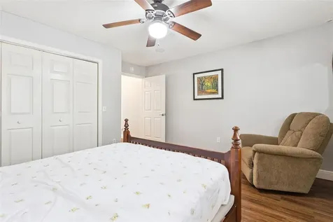 1130 Avenida De Las Casas Lady Lake FL 32159