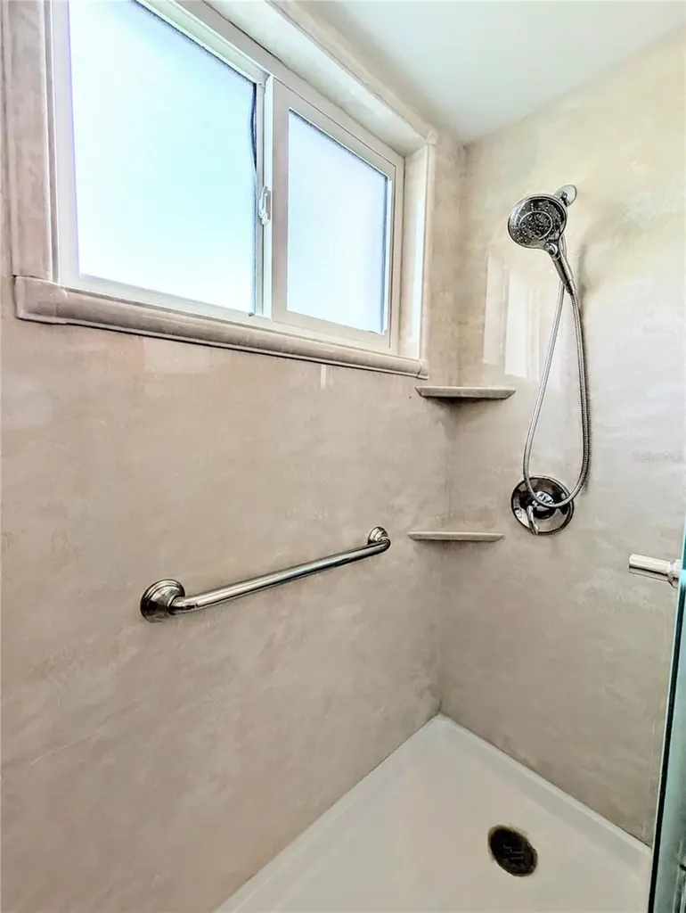 2303 Sunset Drive Bradenton FL 34207