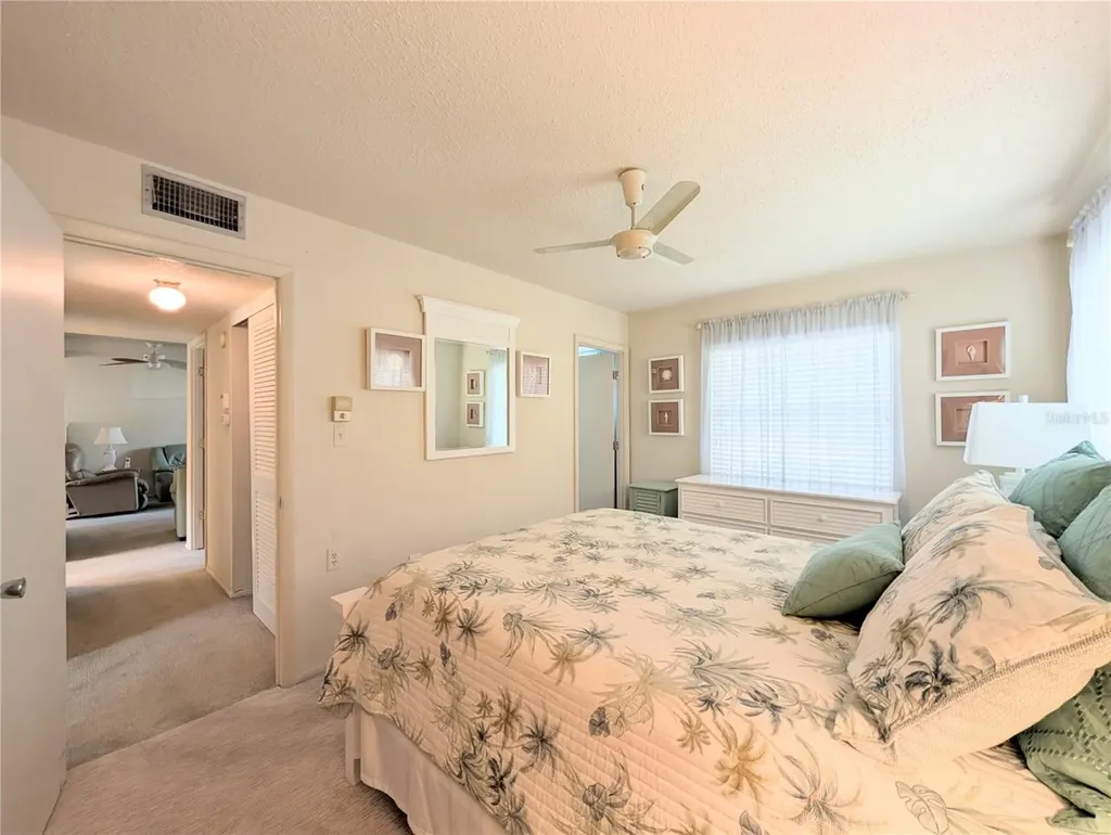 2303 Sunset Drive Bradenton FL 34207
