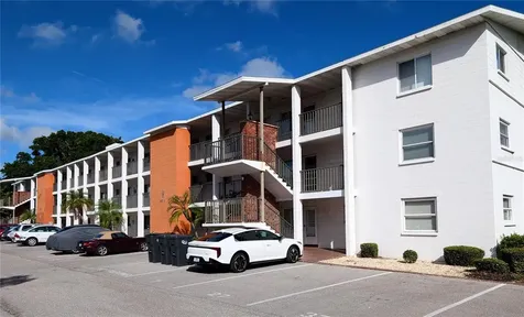 2303 Sunset Drive Bradenton FL 34207