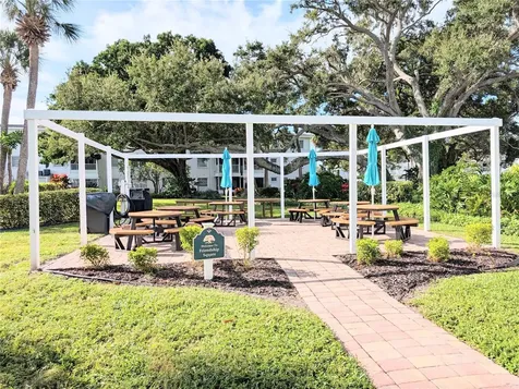 2303 Sunset Drive Bradenton FL 34207