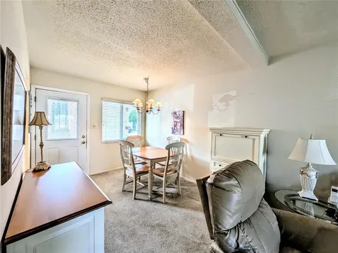 2303 Sunset Drive Bradenton FL 34207