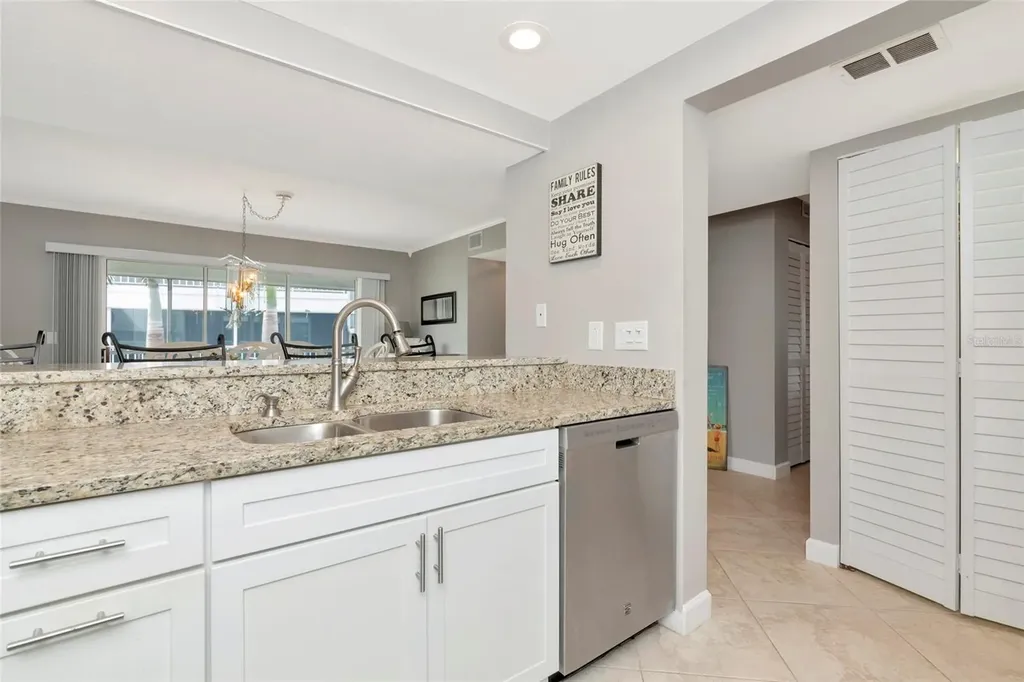 1145 Edgewater Circle Bradenton FL 34209