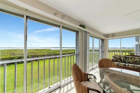 1145 Edgewater Circle Bradenton FL 34209