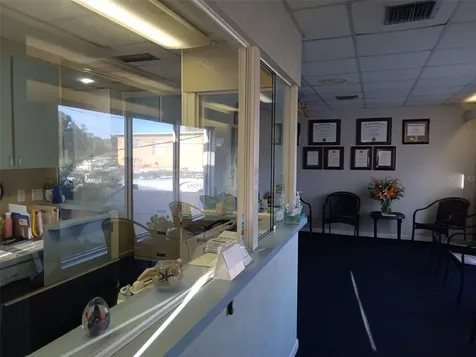 6967 Sunset Drive S St Petersburg FL 33707