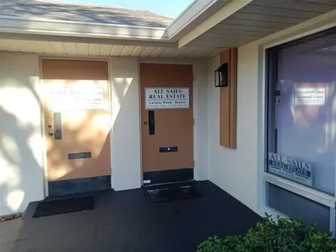 6967 Sunset Drive S St Petersburg FL 33707