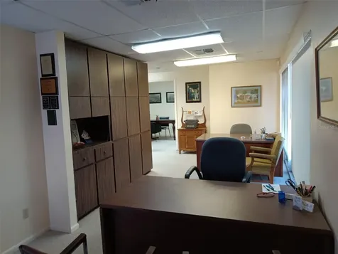 6967 Sunset Drive S St Petersburg FL 33707