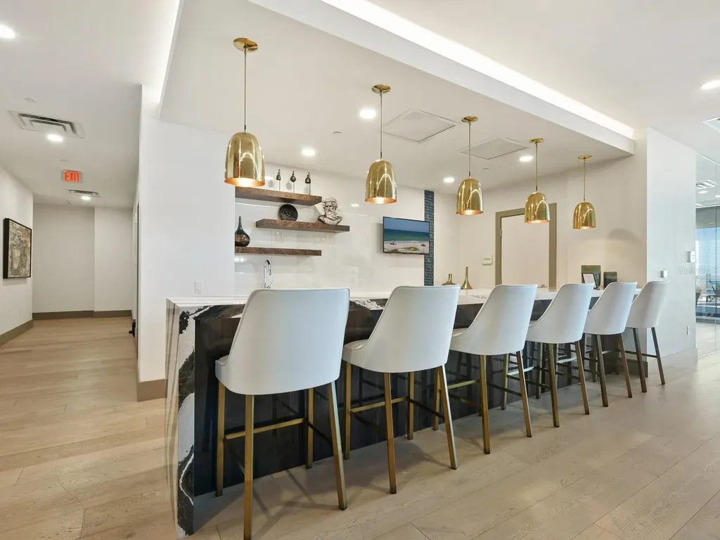 540 N Tamiami Trail Sarasota FL 34236