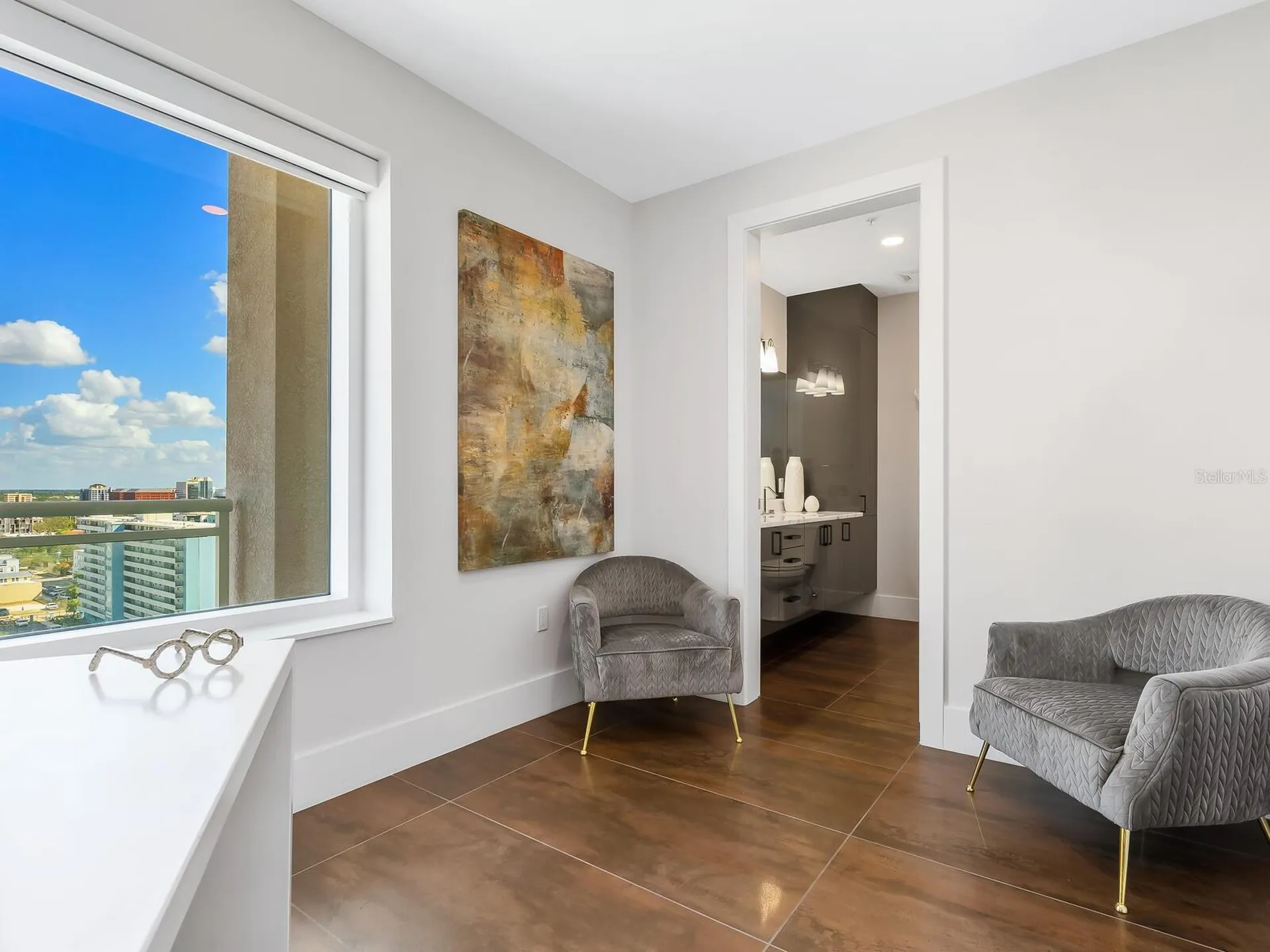 540 N Tamiami Trail Sarasota FL 34236