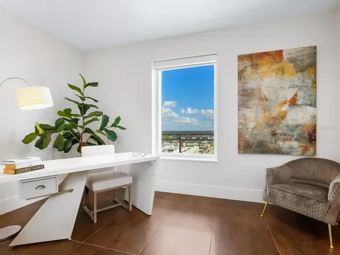 540 N Tamiami Trail Sarasota FL 34236