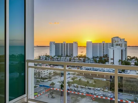 540 N Tamiami Trail Sarasota FL 34236