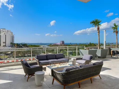 540 N Tamiami Trail Sarasota FL 34236