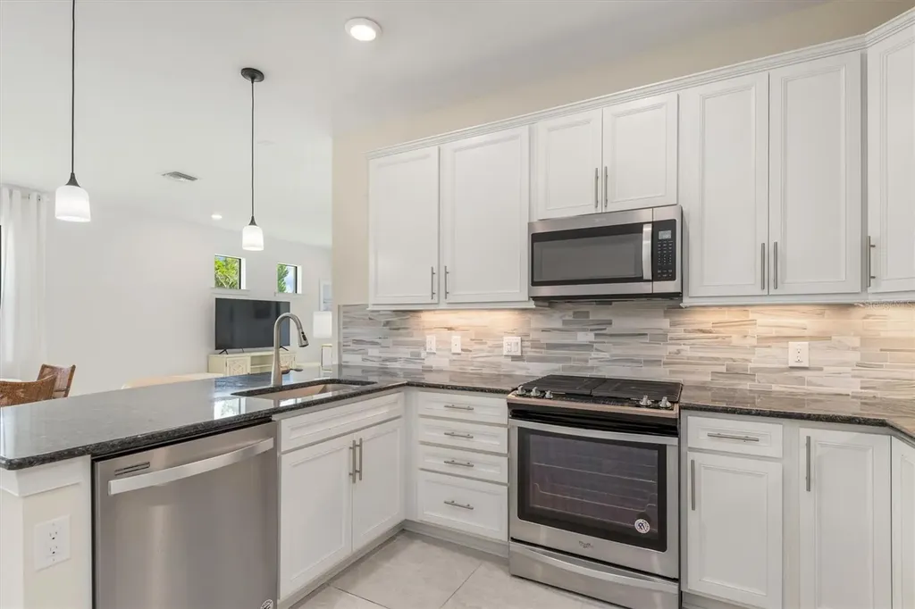 12261 Marsh Pointe Road Sarasota FL 34238