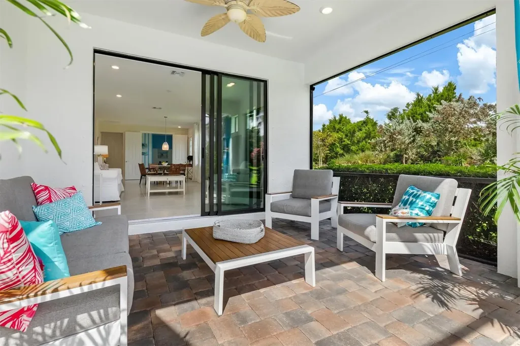 12261 Marsh Pointe Road Sarasota FL 34238