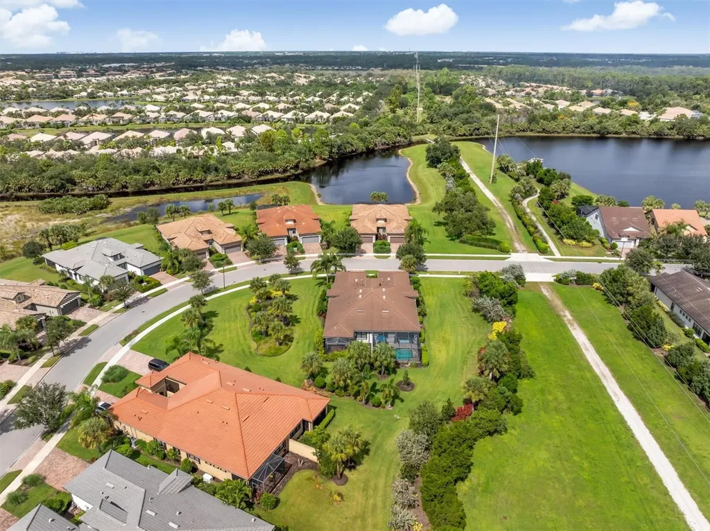 12261 Marsh Pointe Road Sarasota FL 34238