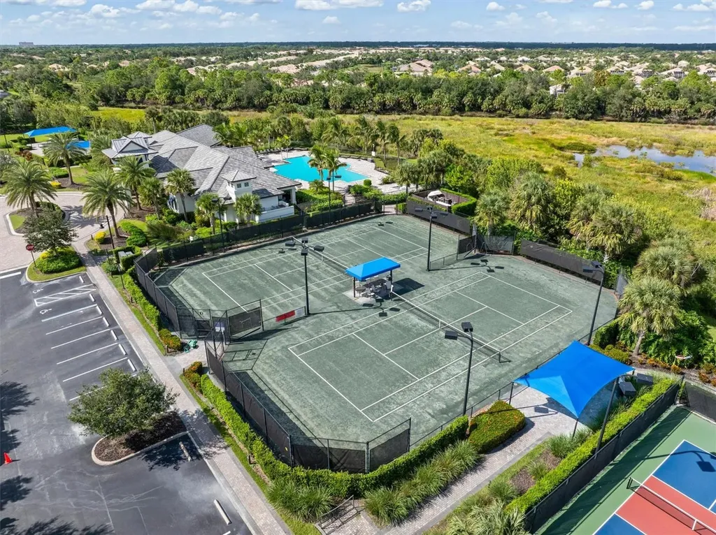 12261 Marsh Pointe Road Sarasota FL 34238