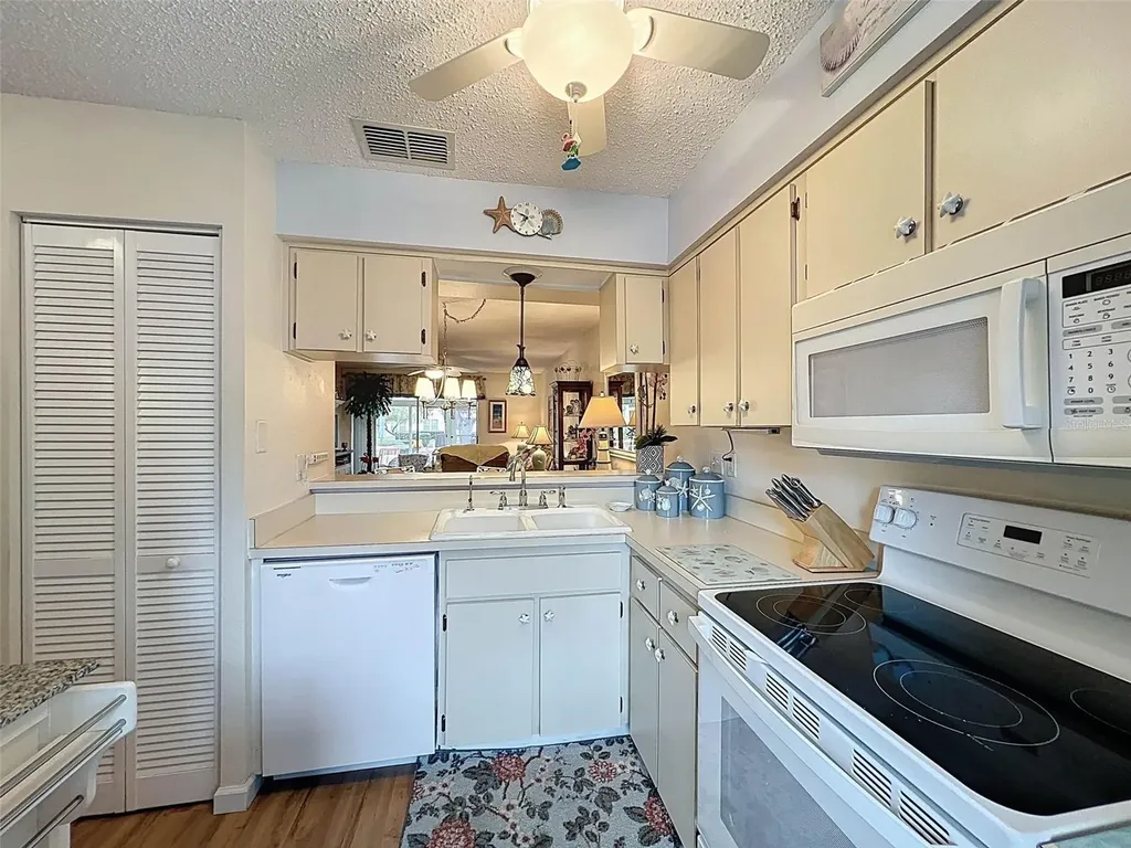 6433 Tina Drive New Port Richey FL 34653
