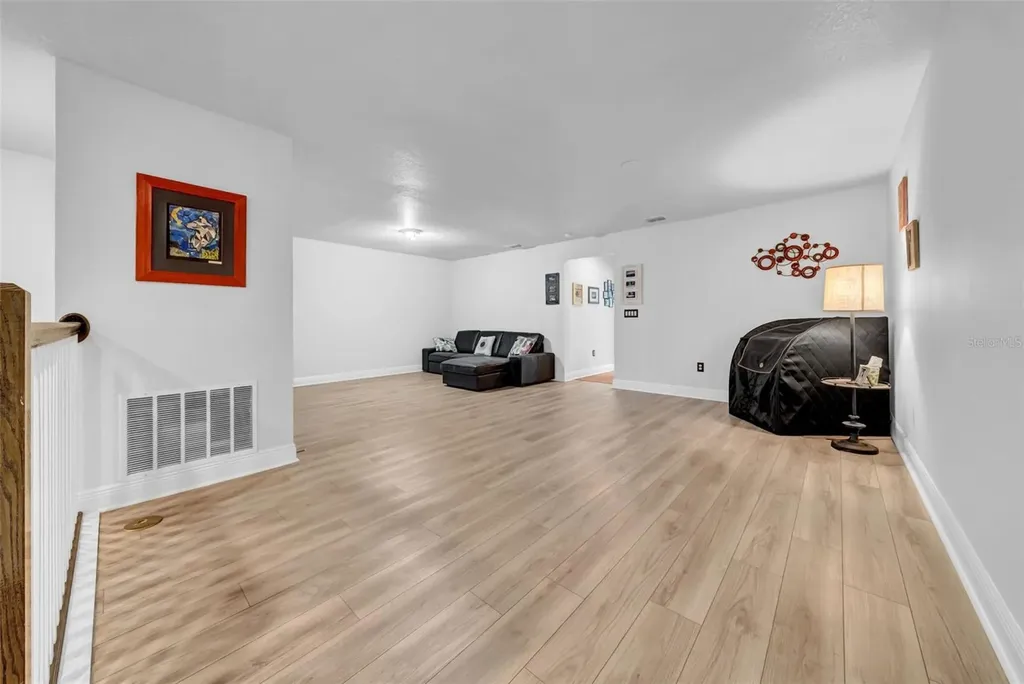 4007 Palm Key Avenue Oldsmar FL 34677