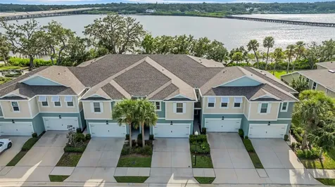4007 Palm Key Avenue Oldsmar FL 34677