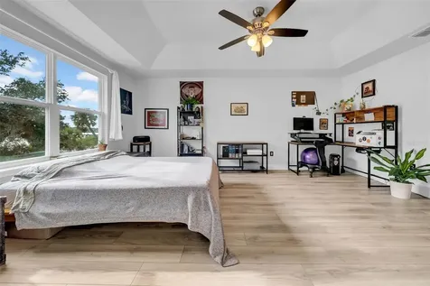 4007 Palm Key Avenue Oldsmar FL 34677