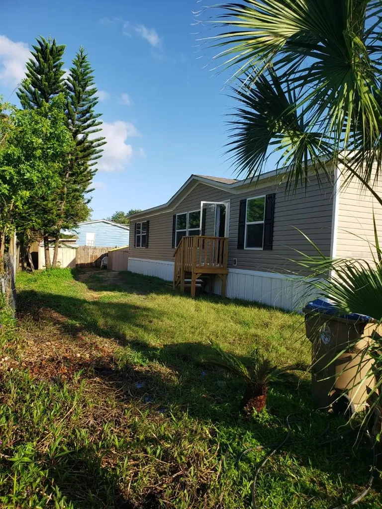 2827 Newcombe Lane Kissimmee FL 34741