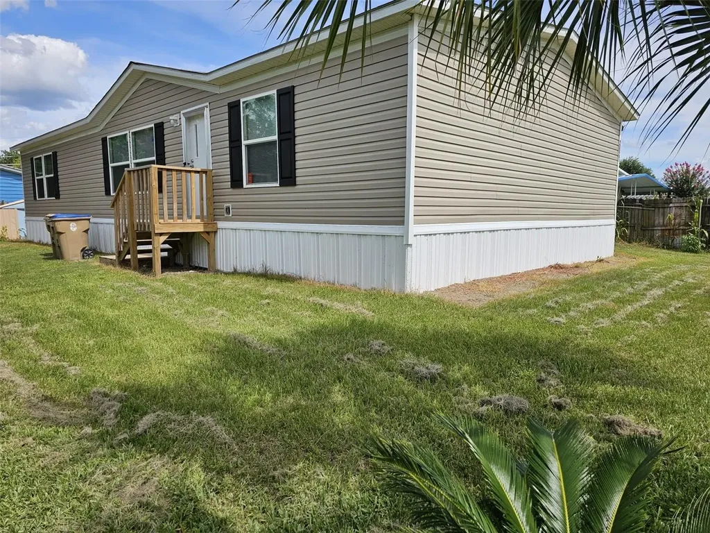 2827 Newcombe Lane Kissimmee FL 34741