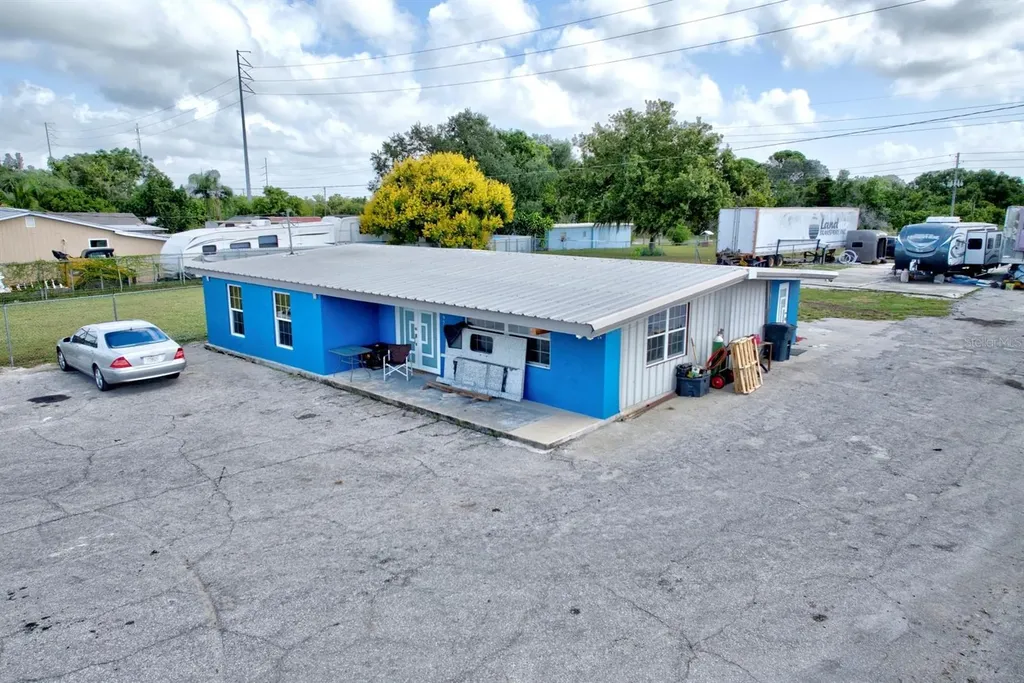 1087 Memorial Drive Avon Park FL 33825