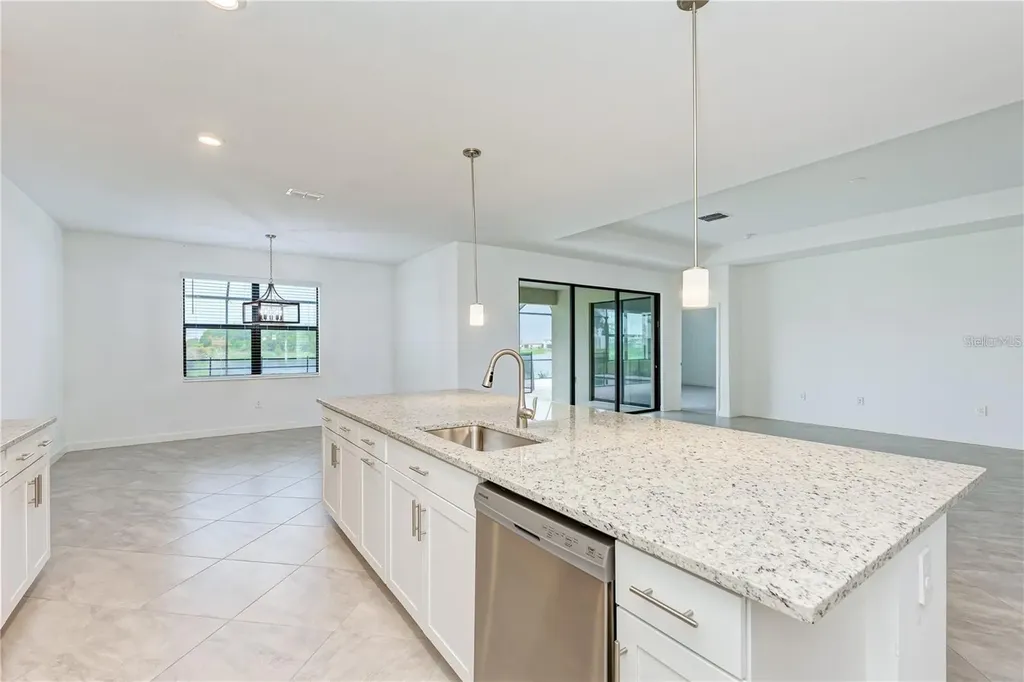 16464 Whale Grey Place Bradenton FL 34211
