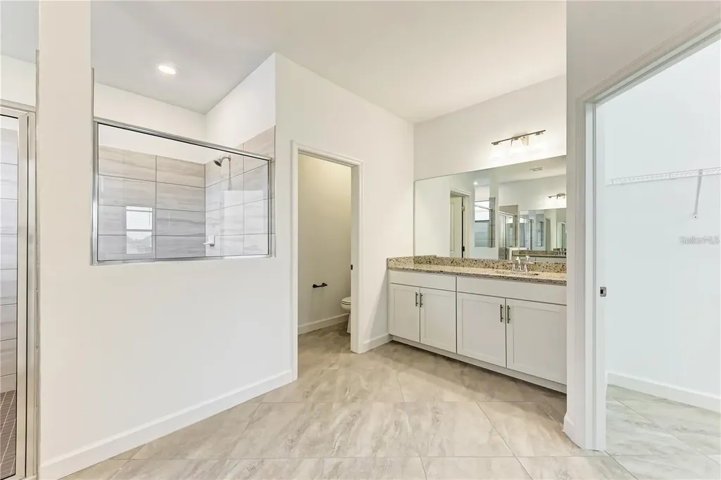 16464 Whale Grey Place Bradenton FL 34211