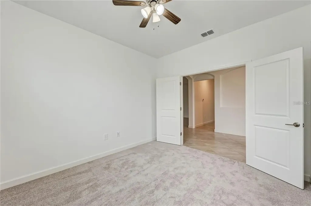 16464 Whale Grey Place Bradenton FL 34211