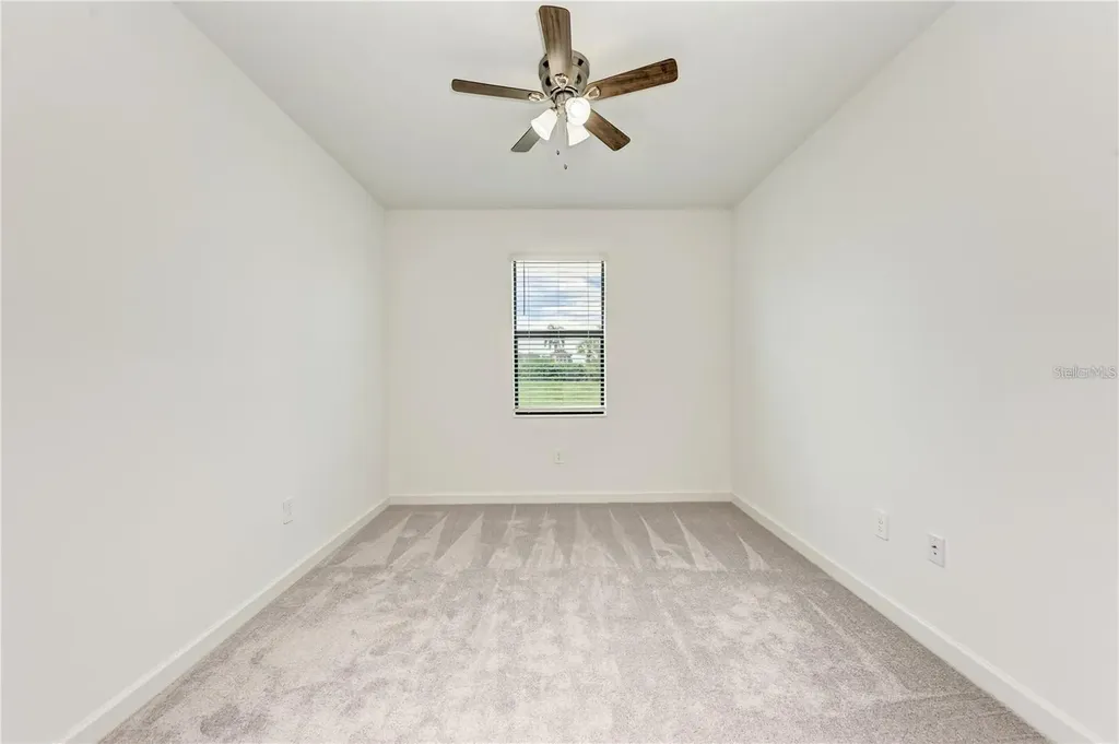 16464 Whale Grey Place Bradenton FL 34211