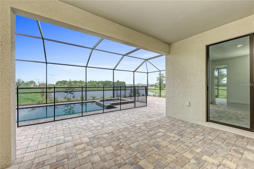 16464 Whale Grey Place Bradenton FL 34211