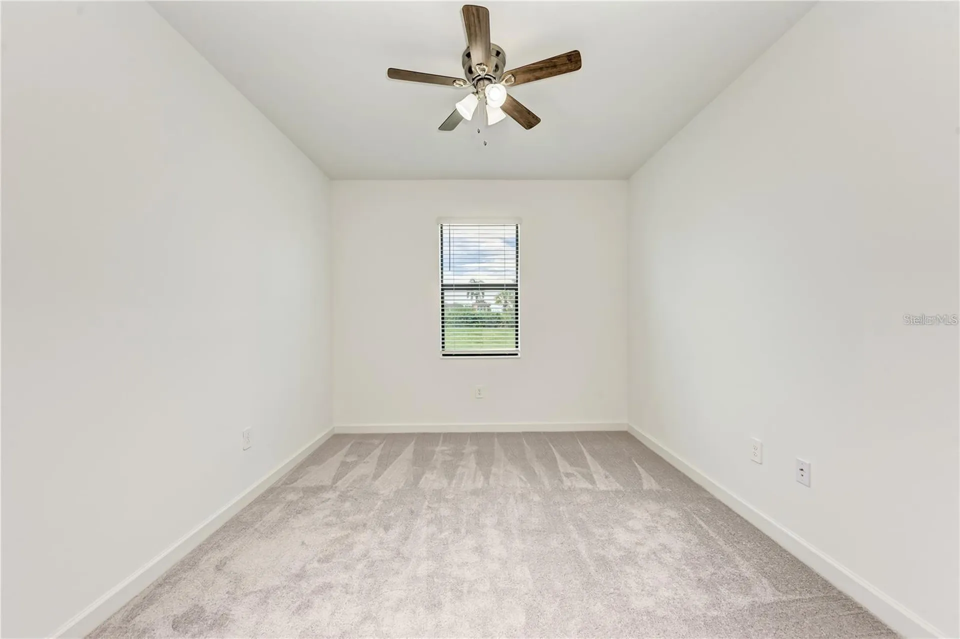 16464 Whale Grey Place Bradenton FL 34211
