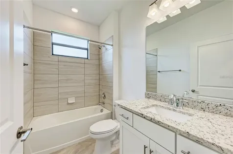 16464 Whale Grey Place Bradenton FL 34211