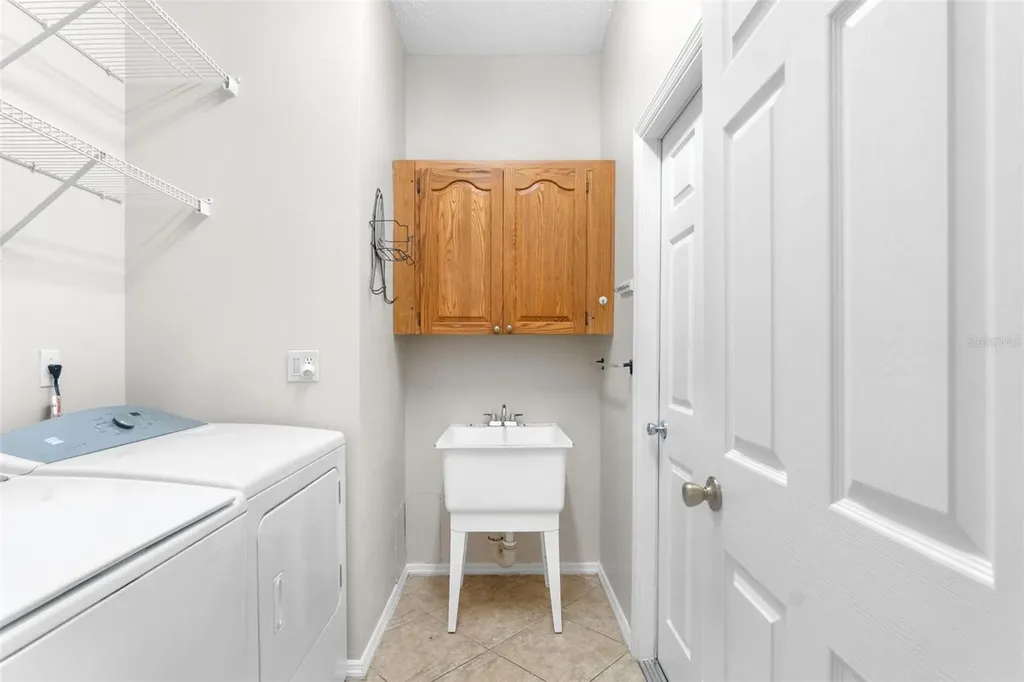 4947 Oldham Street Sarasota FL 34238