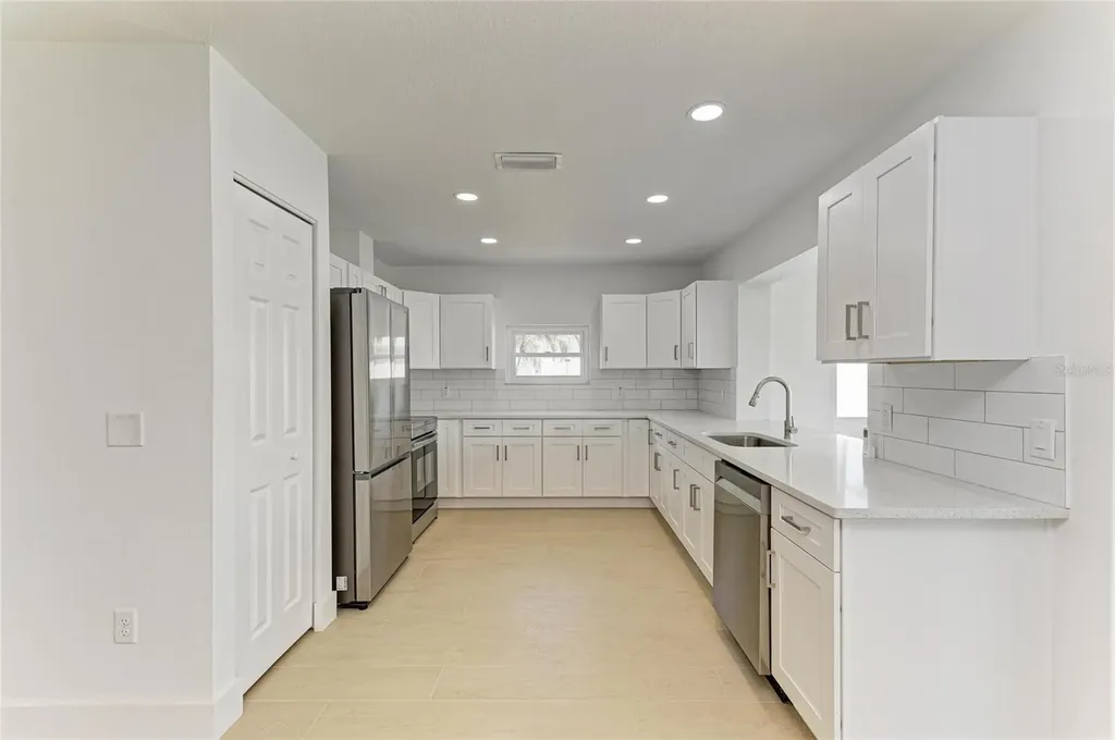 4412 Dolphin Lane Palmetto FL 34221