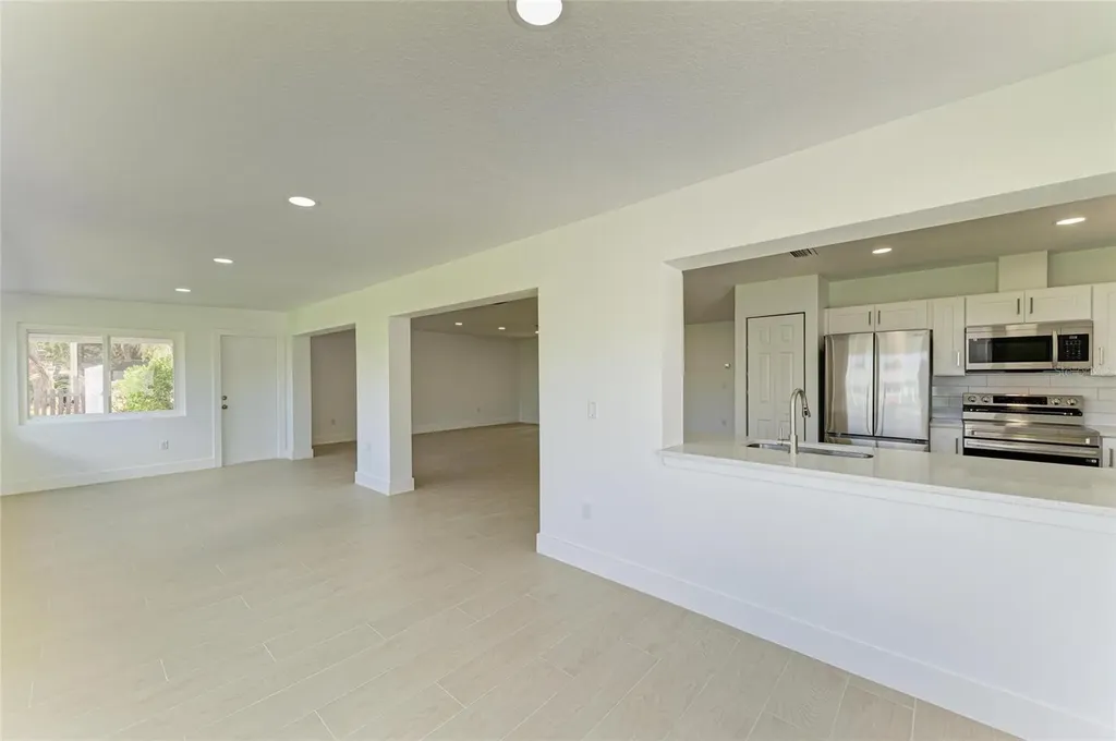 4412 Dolphin Lane Palmetto FL 34221
