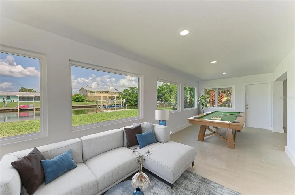 4412 Dolphin Lane Palmetto FL 34221