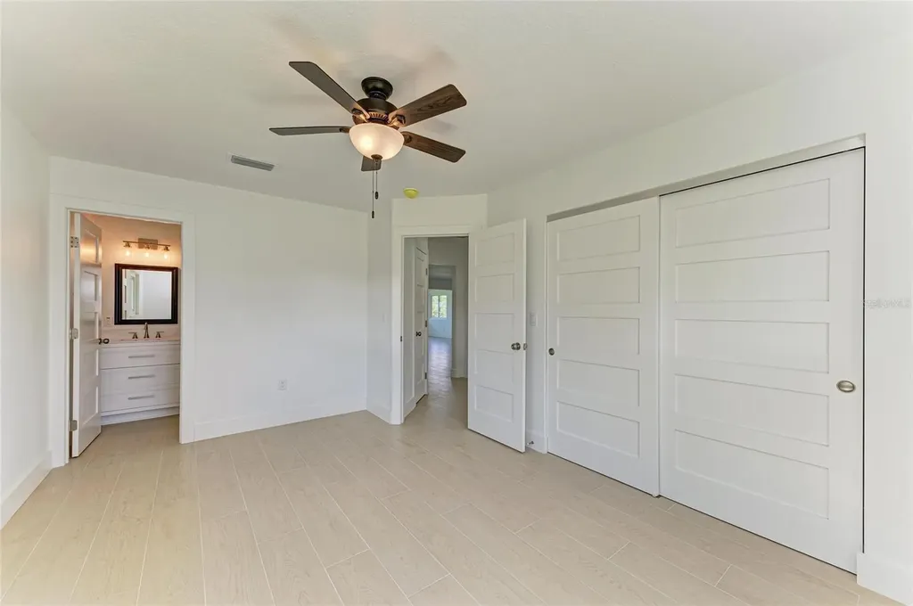 4412 Dolphin Lane Palmetto FL 34221