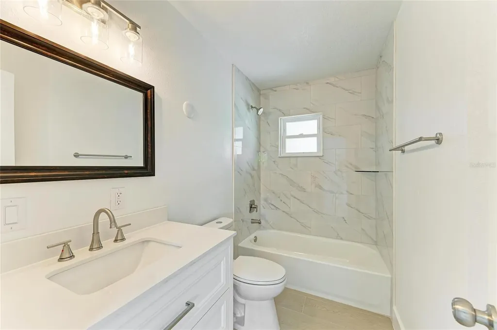 4412 Dolphin Lane Palmetto FL 34221