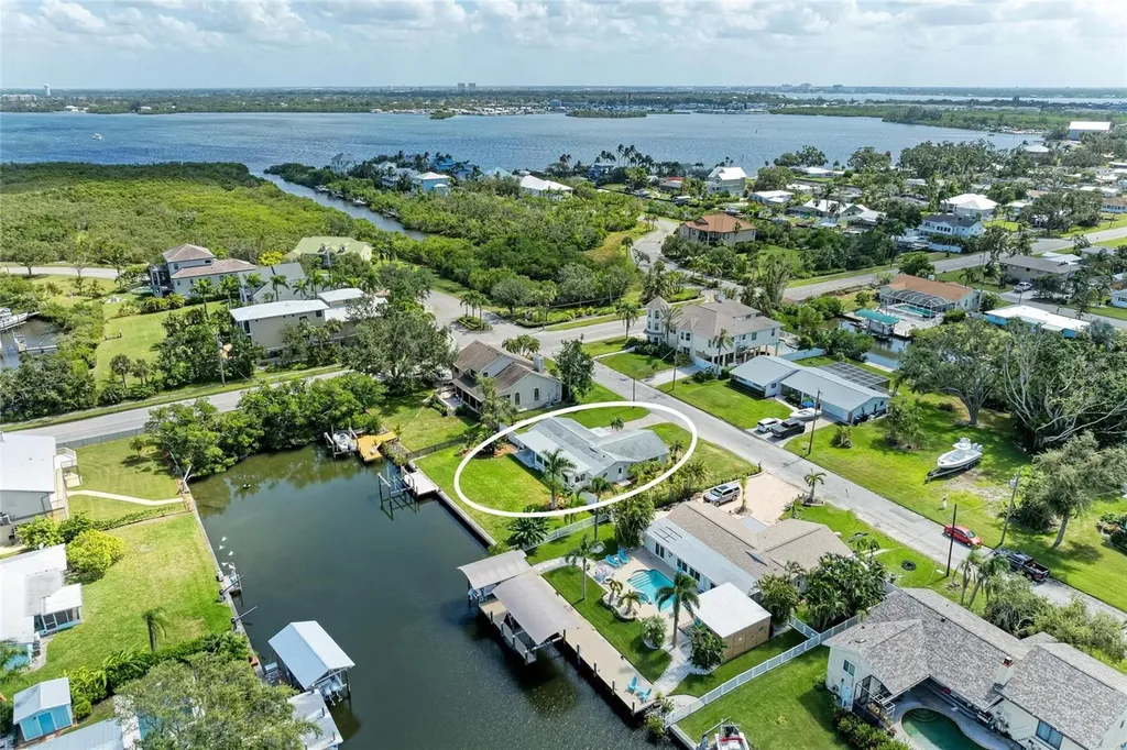 4412 Dolphin Lane Palmetto FL 34221