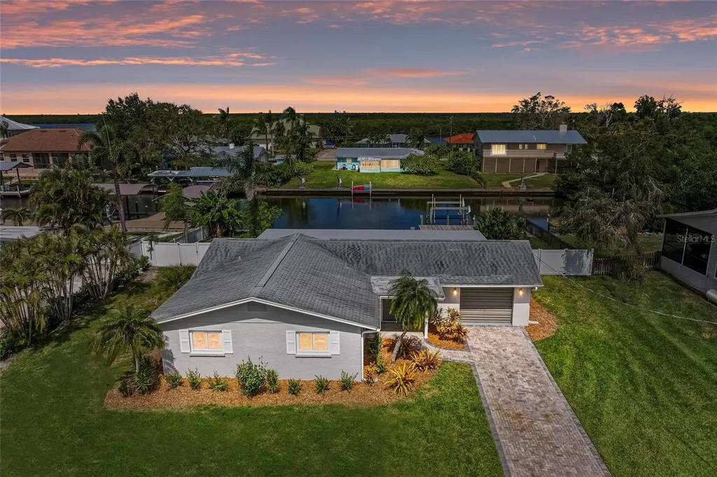 4412 Dolphin Lane Palmetto FL 34221