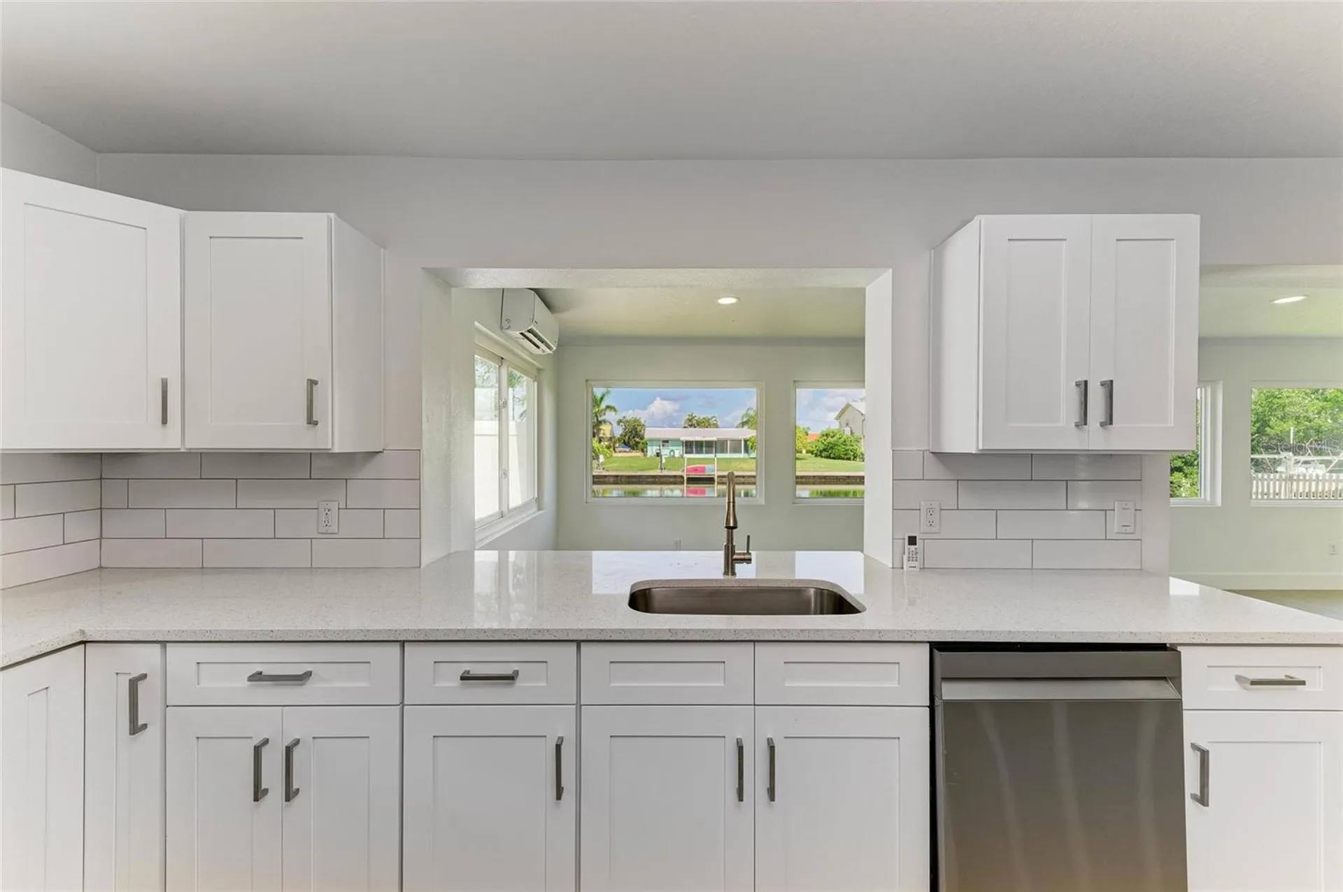 4412 Dolphin Lane Palmetto FL 34221