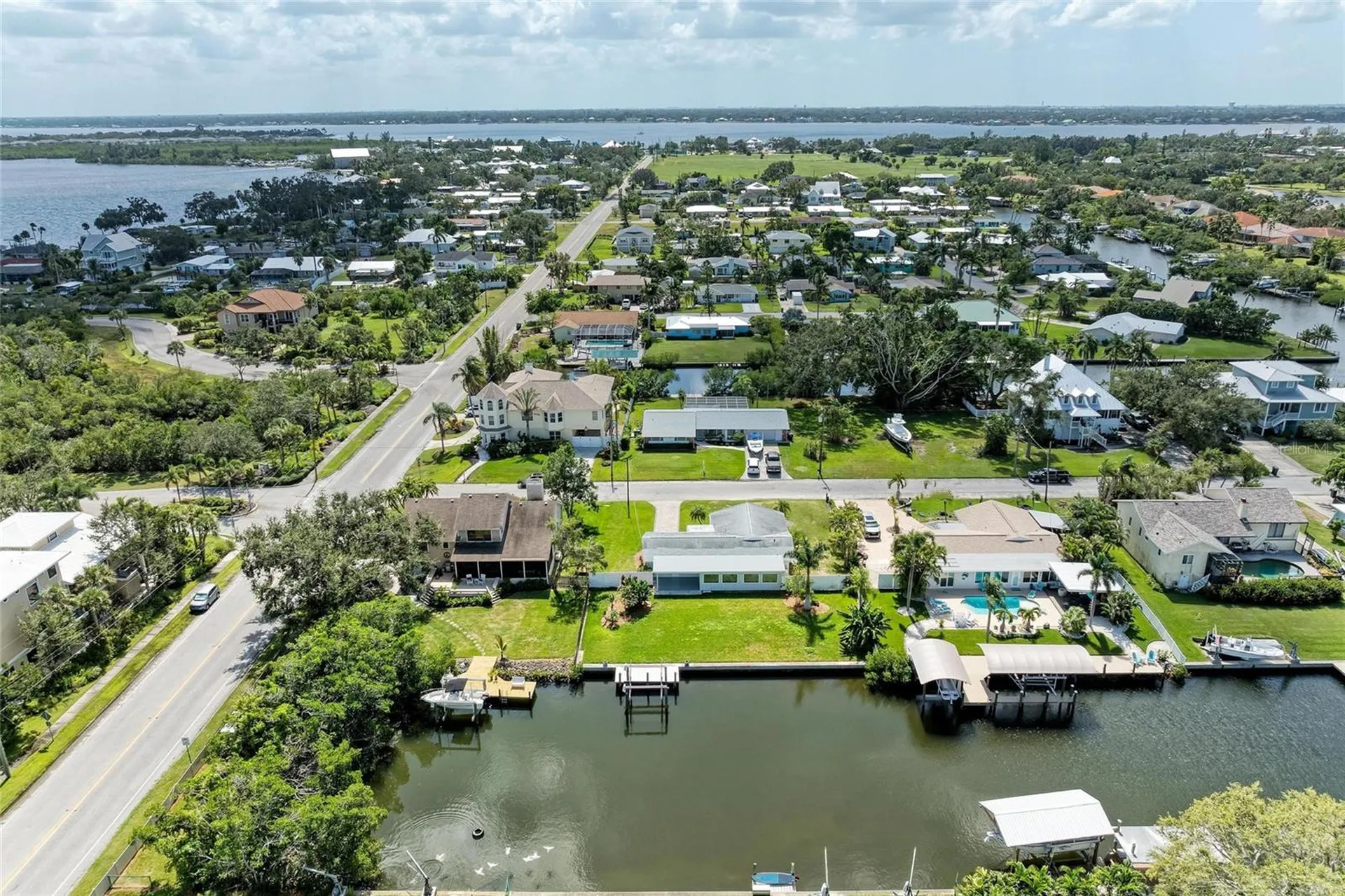 4412 Dolphin Lane Palmetto FL 34221