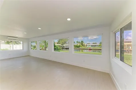 4412 Dolphin Lane Palmetto FL 34221