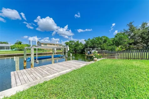 4412 Dolphin Lane Palmetto FL 34221