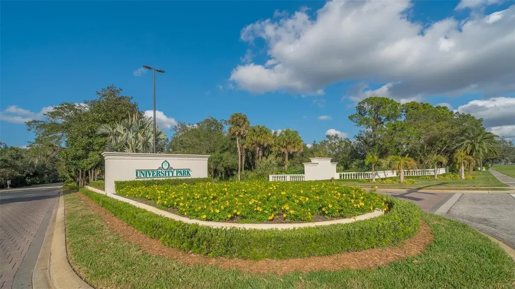 7114 Marston Court University Park FL 34201