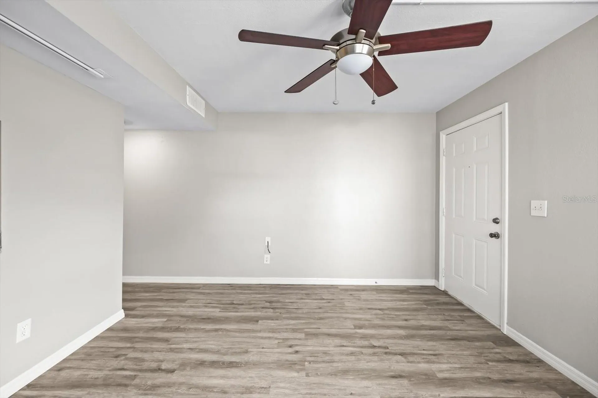7169 E Bank Drive Tampa FL 33617